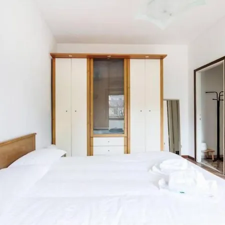 Porta Romana Comfortable Flat Con Balcone Apartment *
